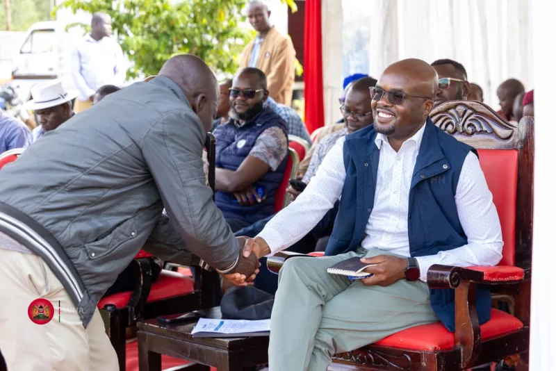 PS Omollo meets Homa Bay business community
