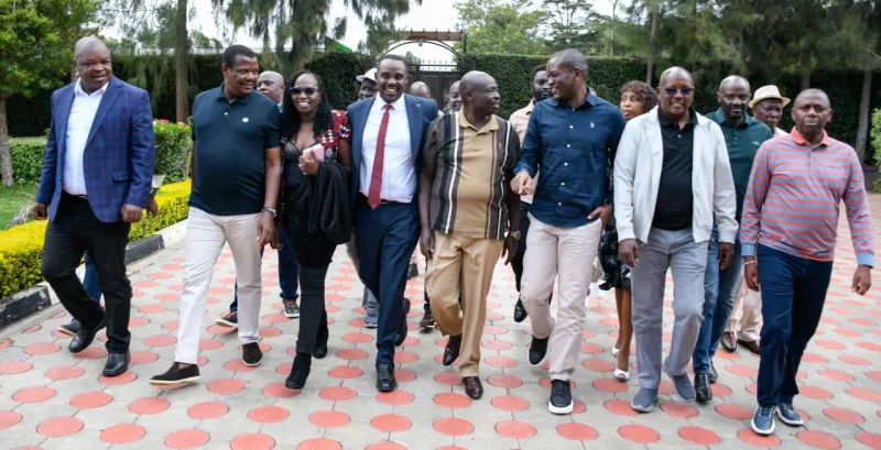DCP leader  Rigathi Gachagua welcomes Linda Mwananchi team led by Nairobi Senator Edwin Sifuna to his Wamunyoro Residence on Mashujaa Day