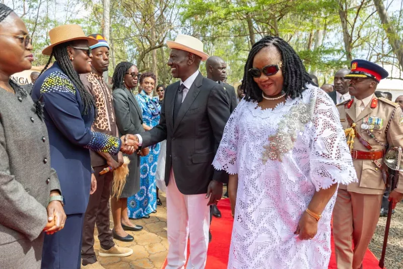 Raila’s family leans towards Ruto ’27 bid