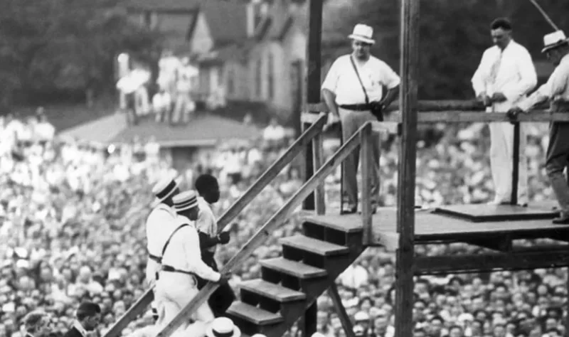 Public executions in the US stopped - why are they resuming now?