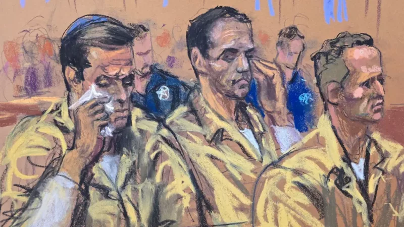 Real estate brokers Oren and Tal Alexander and their brother Alon, listen as their lawyers argue for a lesser sentence on their behalf in New York/REUTERS/Jane Rosenberg TPX IMAGES OF THE DAY via BBC