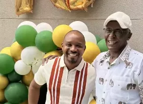 Boniface Mwangi honours his former teacher