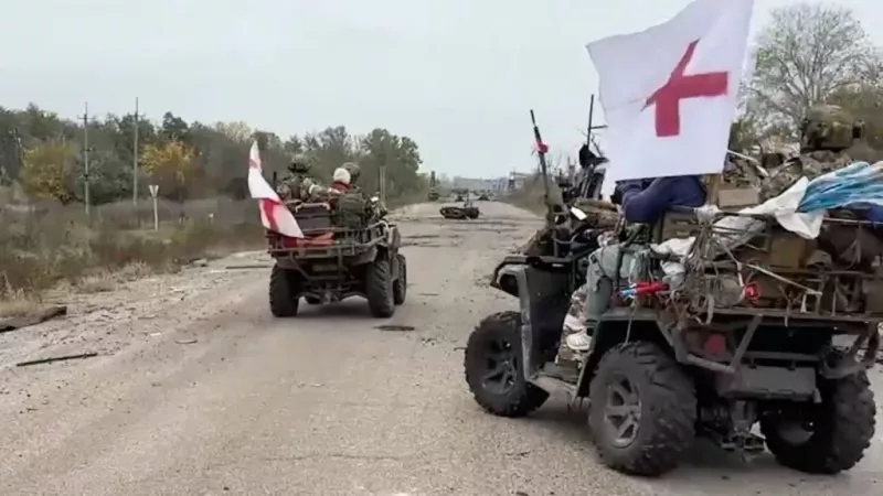 Several hundred people are understood to have decided to stay in the frontline town, despite the lack of gas, electricity and running water.
