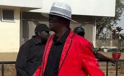 Raila Lookalike Turns Heads in Nairobi CBD