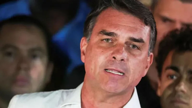 Flávio Bolsonaro has not conceded defeat and has called for the election to be annulled
