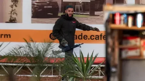 West Bank shooting: 5 Israelis wounded, two suspected Palestinian attackers killed