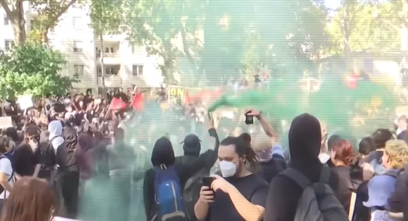 Photo: the-star.co.ke France halts use of stun grenades after boy's hand blown off in student protests