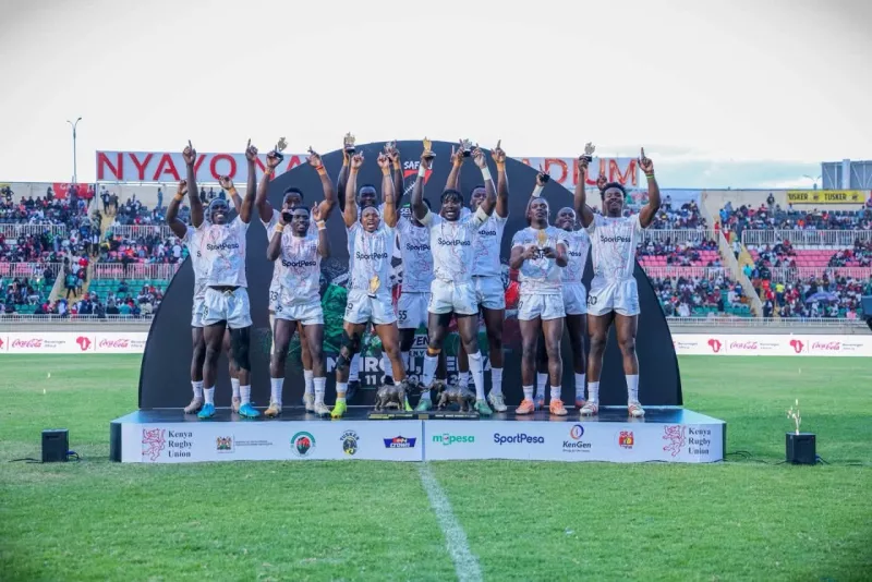Kenya sevens players celebrate after retaining the Safari sevens tile over the weekend