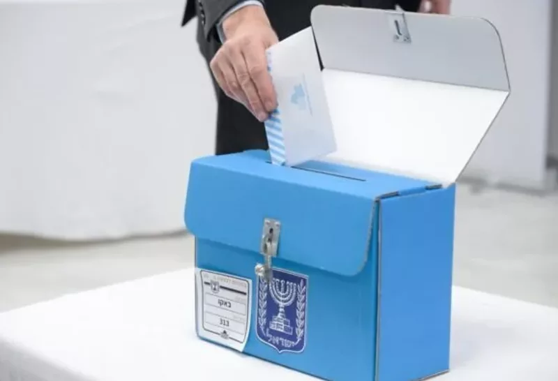 Israeli diplomats vote in Nairobi as Netanyahu faces defining election